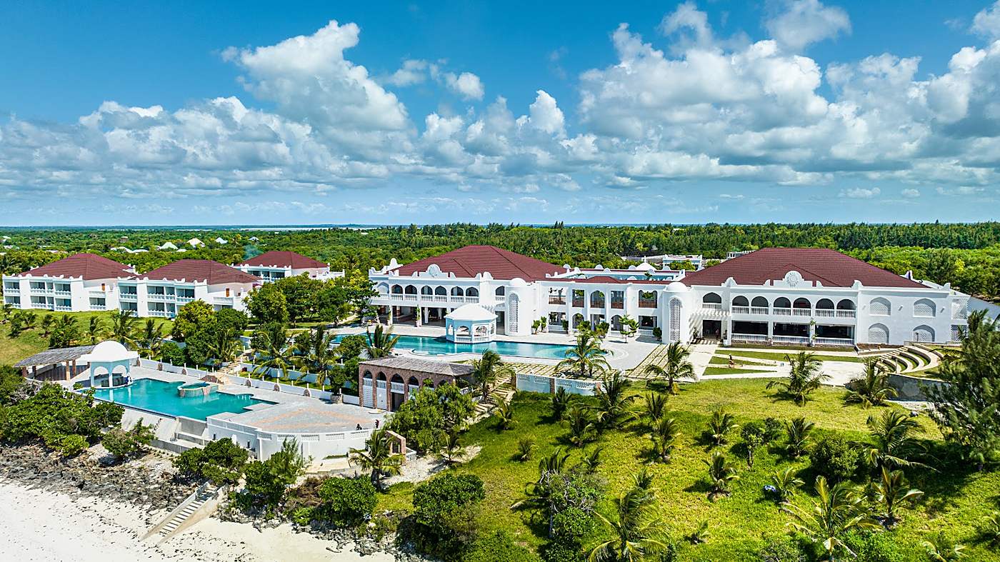 Shukran Palace resort from above